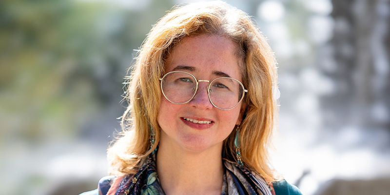 Elizabeth Ringler-Jayanthan